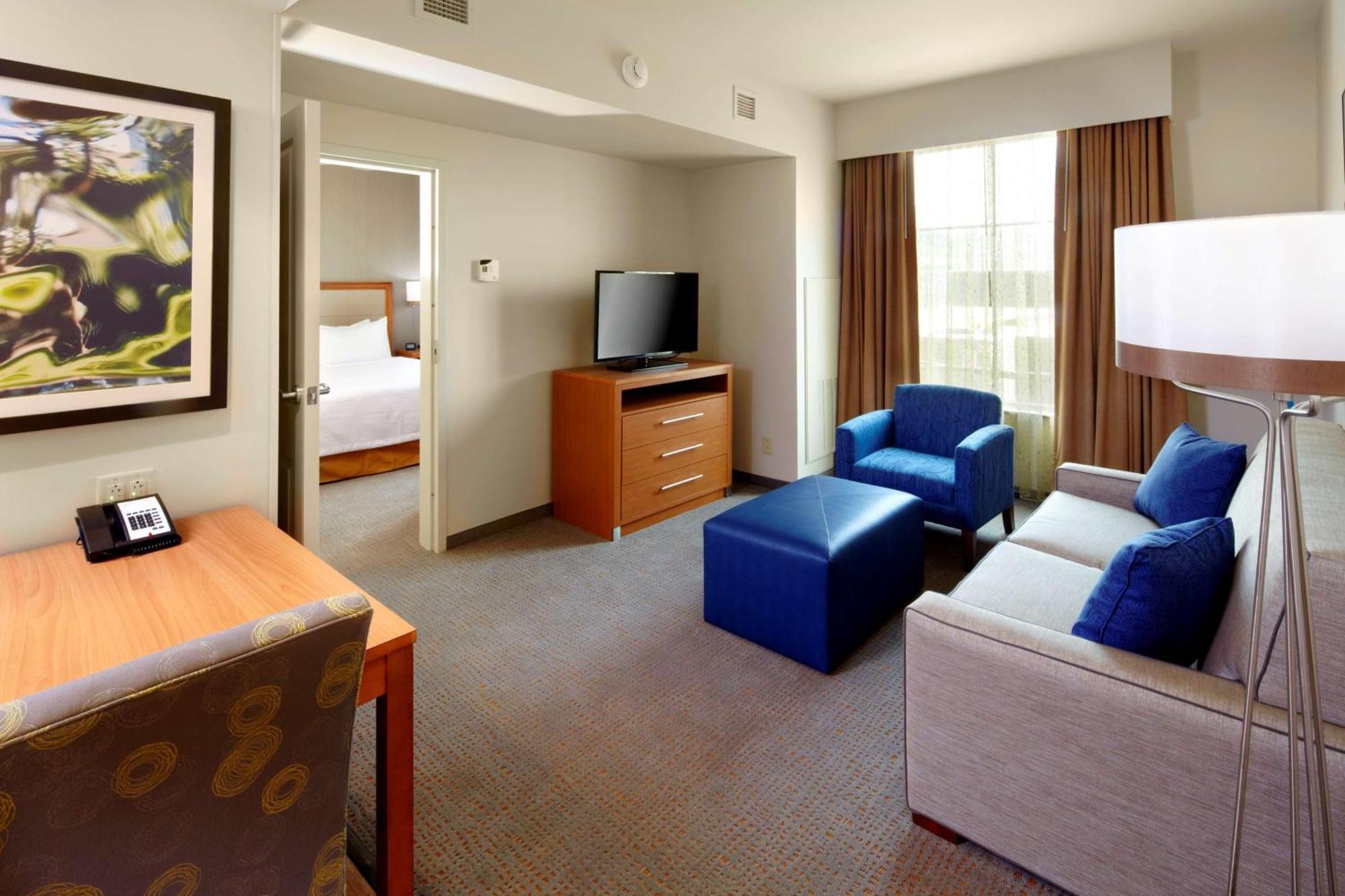 Homewood By Hilton Pittsburgh Airport/robinson Mall Area